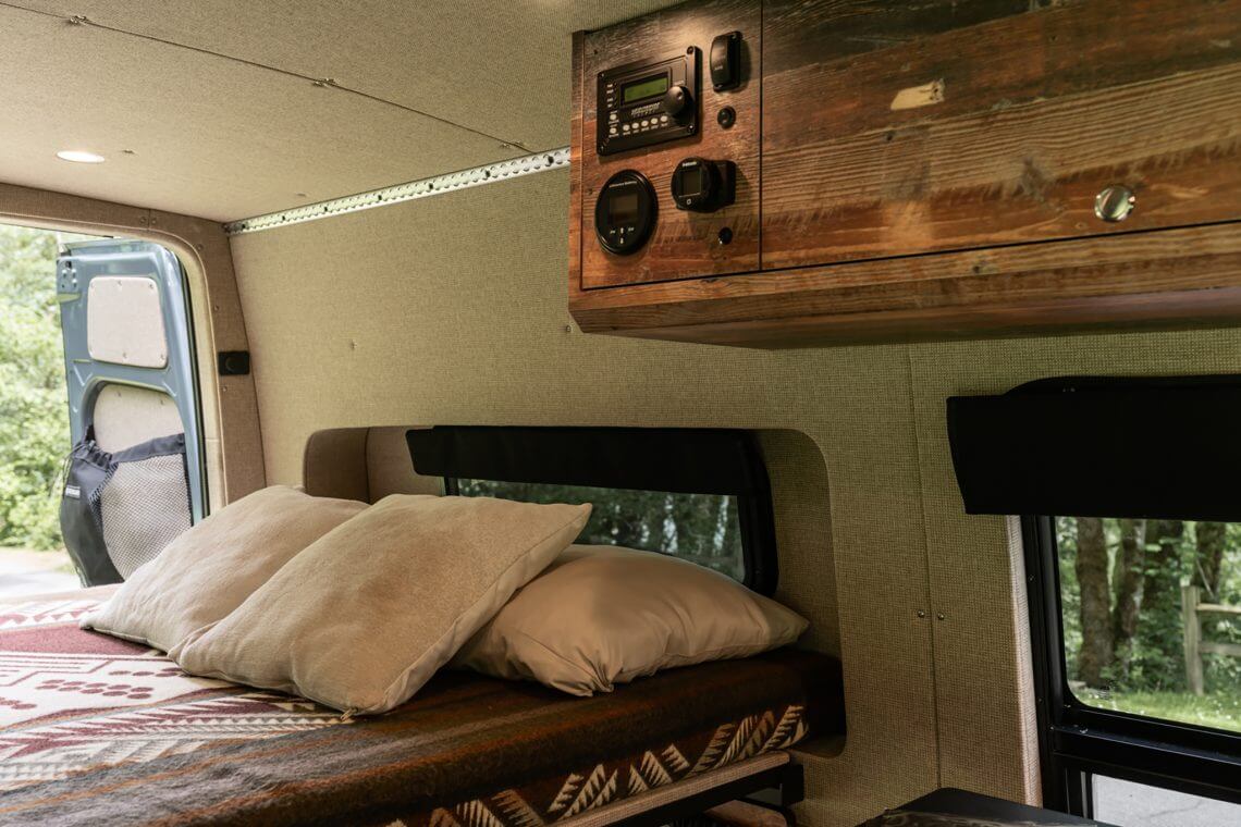Jettison | Outside Van