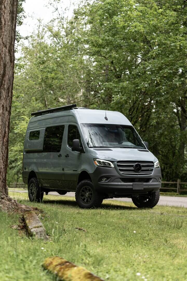 Jettison | Outside Van